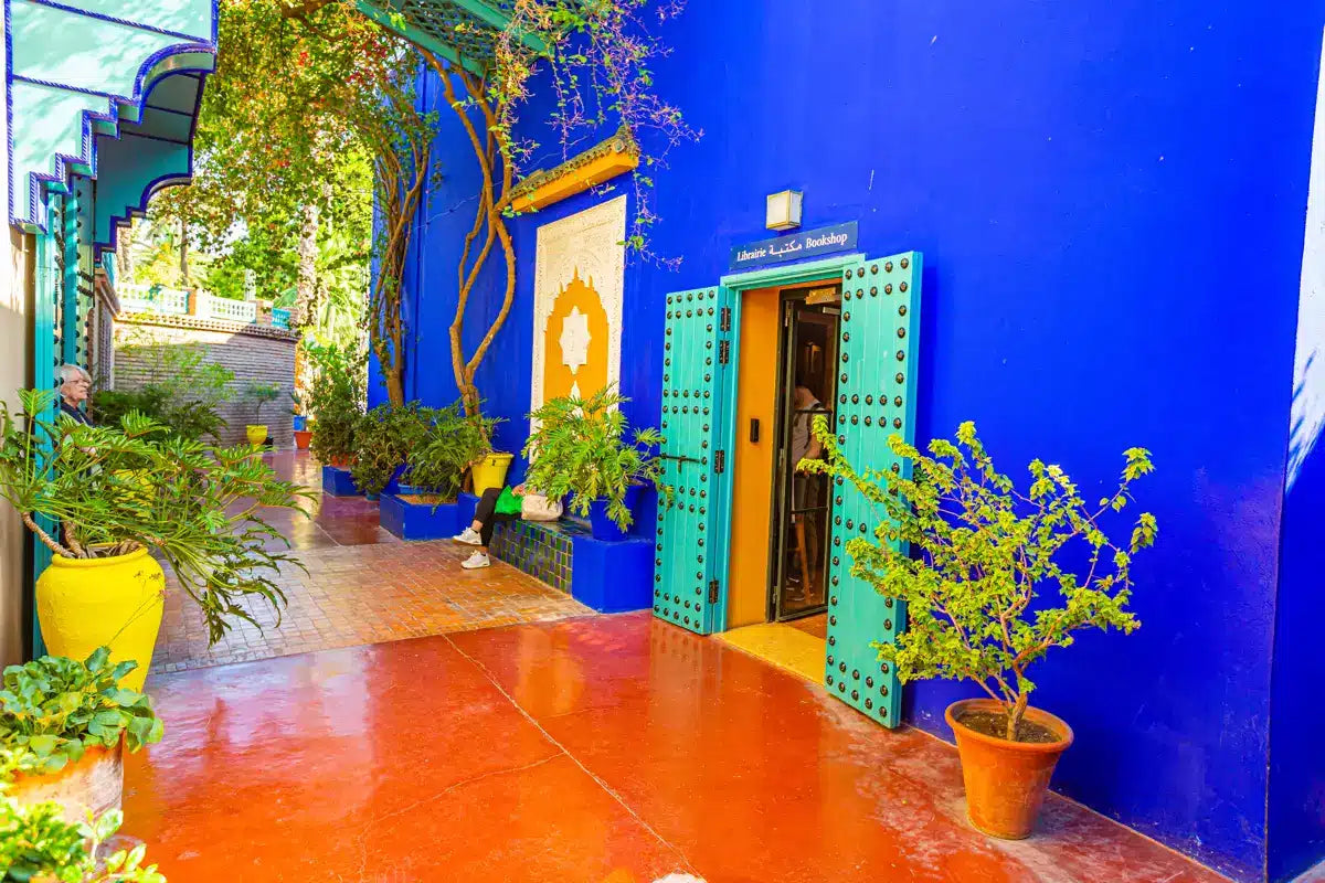 Jardin Majorelle, un voyage chromatique au cœur de Marrakech